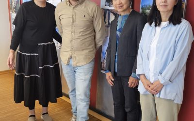 Tillmann Hauenstein mit dem Besuch aus Japan